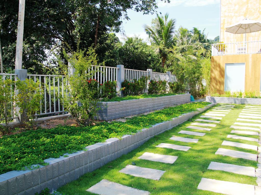 Emis Hotel Phu Quoc Exterior foto